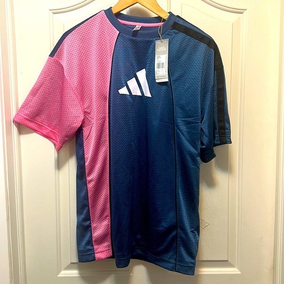 [New] Adidas short sleeve tee size S - Picture 7 of 8